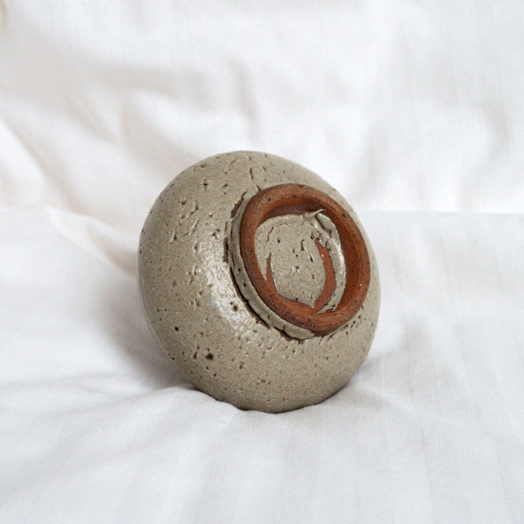 What Grows in Glaze Vase