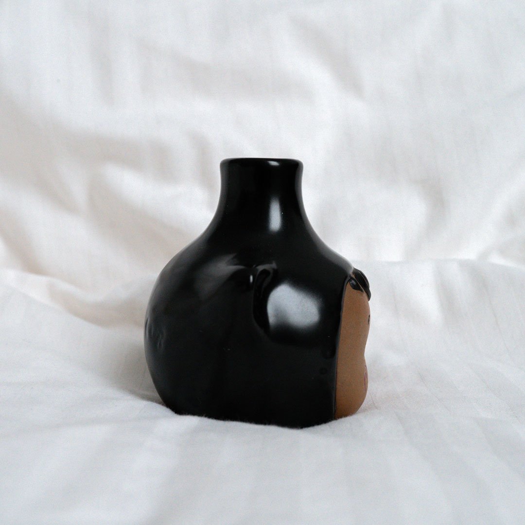 Sarubobo Kun Vase
